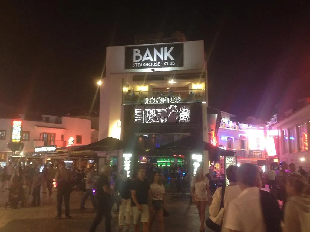 Old Town Spot Apartment - Top Location & 阿尔布费拉